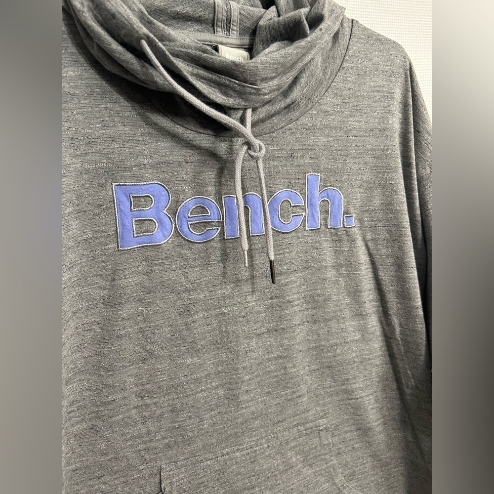 Bench hoodie - Picture 5 of 7
